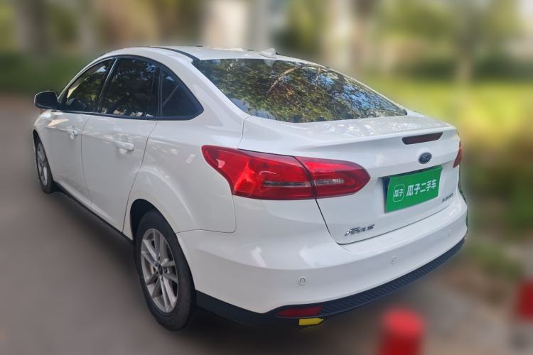 Used Ford Focus 2017 Hatchback EcoBoost 125 Manual – Ultra-Performance Style SmartDrive Edition