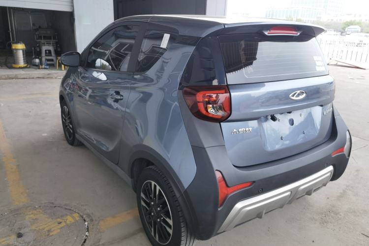 Used Chery QQ Little Ant 2022 Revised Version Sweet Pink Edition Half-Sugar Version Lithium Iron Phosphate 30.7 kWh 30 kW 301 km