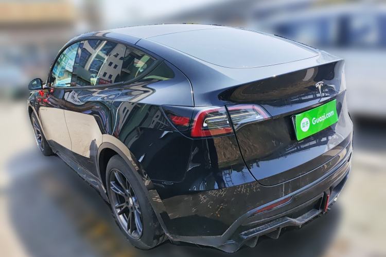 Used Tesla Model Y 2023 Rear-Wheel-Drive Version
