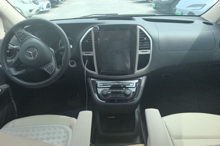 Used Mercedes-Benz Vito 2020 2.0T Elite Version 7 Seats