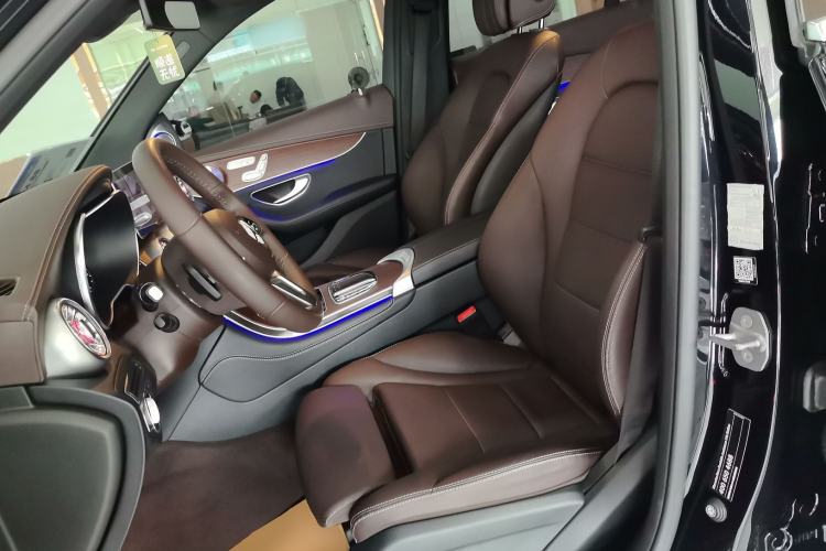 Used Mercedes-Benz GLC 2021 GLC 300 L 4MATIC Dynamic Model Left Front Seat