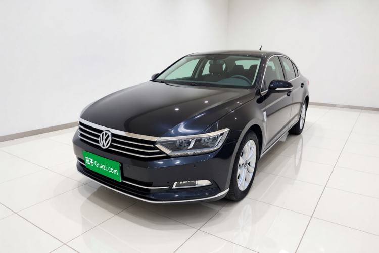 Used Volkswagen Magotan 2017 330TSI DSG Luxury Model