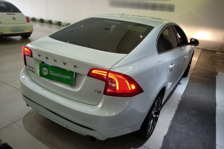 Used Volvo S60 2019 S60L Facelift T5 Intelligent Advanced Edition
