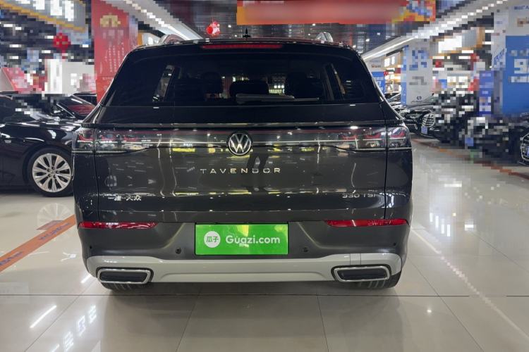 Used Volkswagen Tavendor 2023 330TSI Luxury Touring Edition Exterior 4