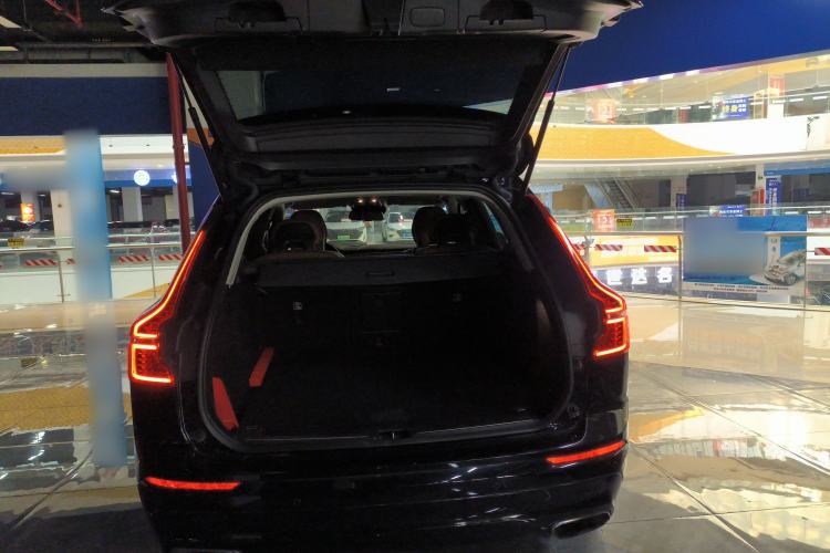 Used Volvo XC60 2019 T5 4x4 Smart Edition China VI Standard