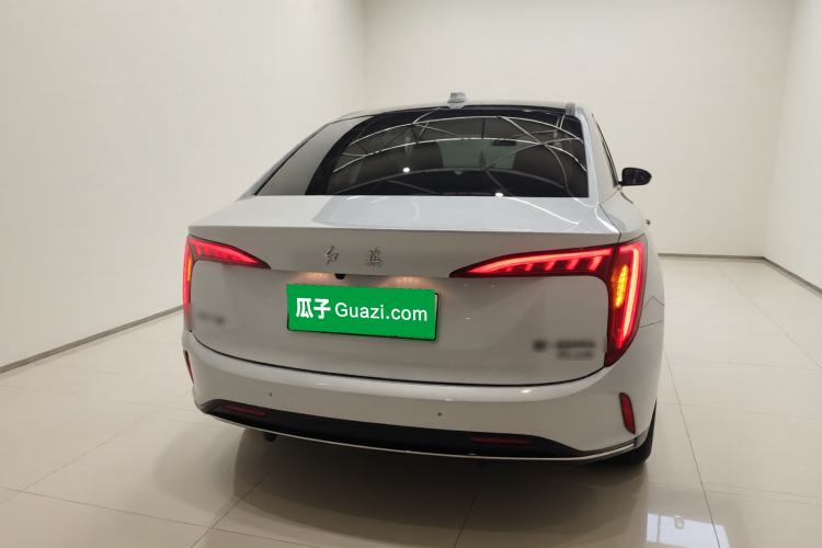 Used Hongqi E-QM5 2024 610 km PLUS
