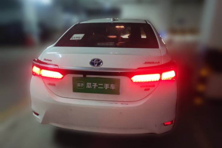 Used Toyota Corolla 2018 Dual-Engine 1.8L E-CVT Smart Edition