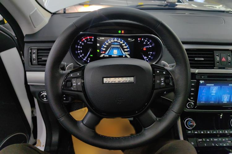 Used Haval H8 2017 2.0T Gasoline Four-Wheel Drive Luxury Model