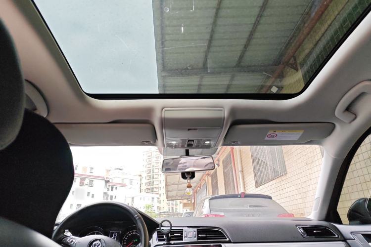 Used Volkswagen Lamando 2017 280TSI DSG Comfort Edition
