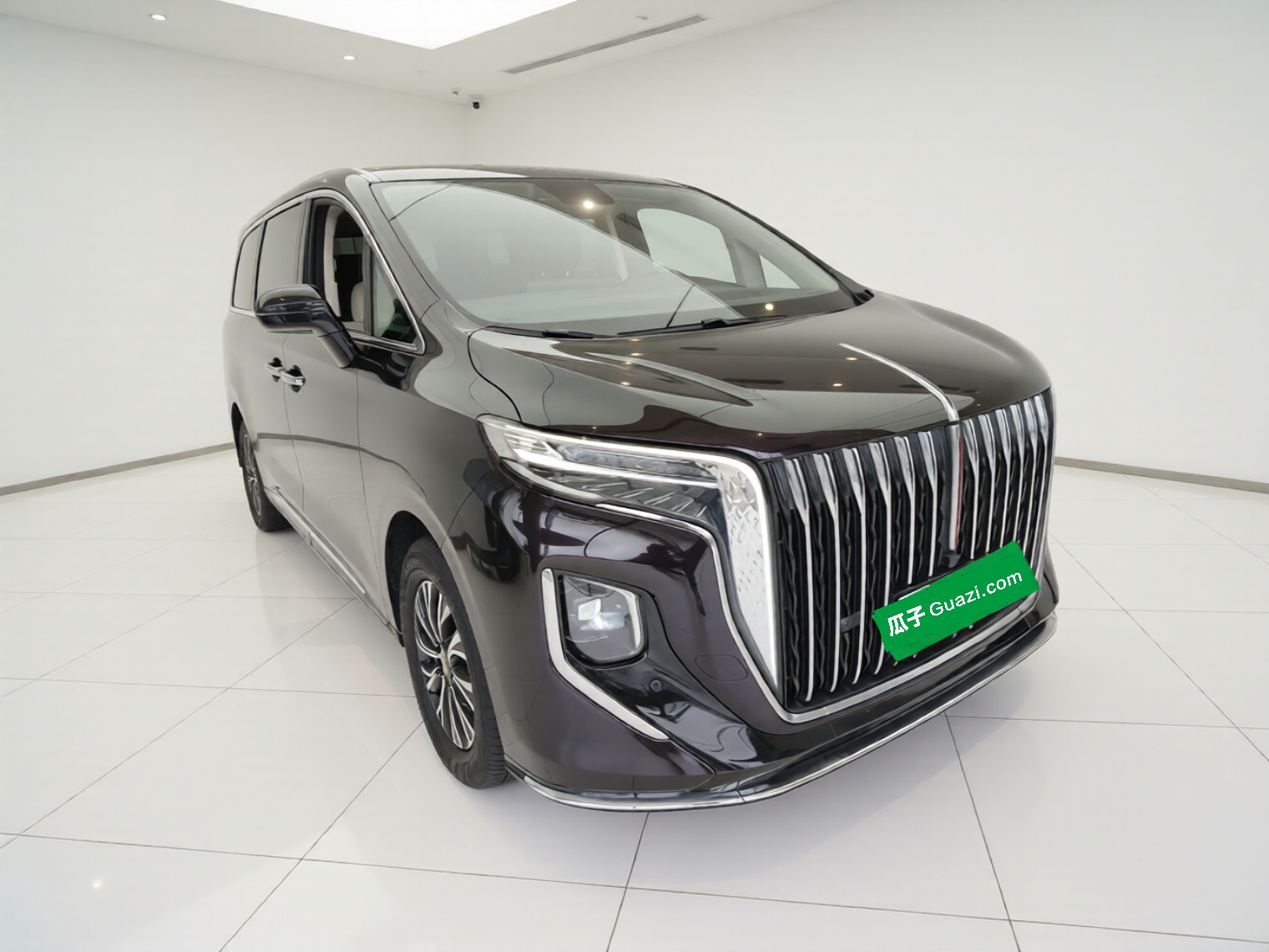 Hongqi HQ9 PHEV 2024 2.0T Four-Wheel Drive Business Edition — снимка 3