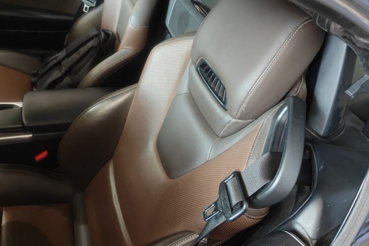 Used Mercedes-Benz SLK-Class 2011 SLK 200 Fashion Model