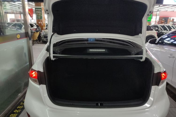 Used Toyota Levin 2021 185T CVT Luxury Edition
