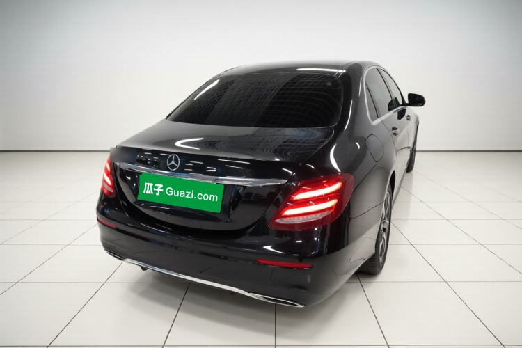 Used Mercedes-Benz E-Class 2019 E 300 L Sporty and Stylish Model