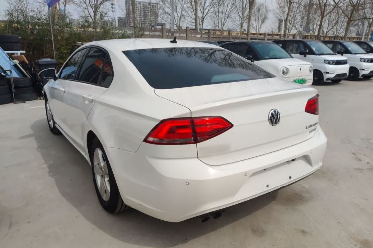 Used Volkswagen Lamando 2017 230TSI DSG Fashion Edition
