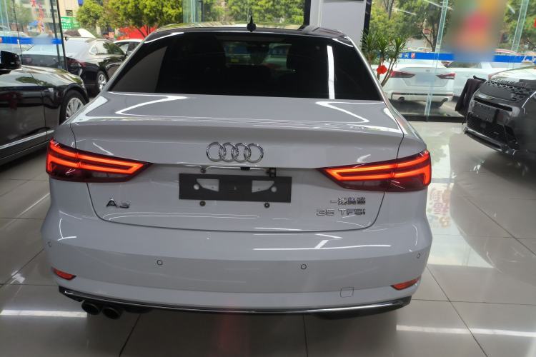 Used Audi A3 2019 Limousine 35 TFSI Ambition China V