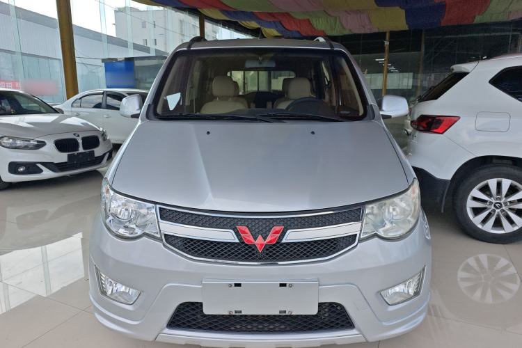 Used Wuling Hongguang 2014 1.5L S Standard Version
