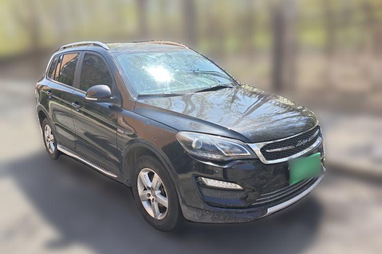 Used Zotye Domy X5 2015 1.5T Manual Luxury Version China IV Standard Front Right 45 Deg