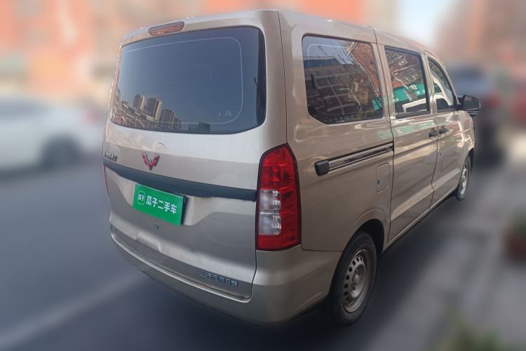 Used Wuling Hongguang V 2019 1.5L Jingqu Version China VI LAR