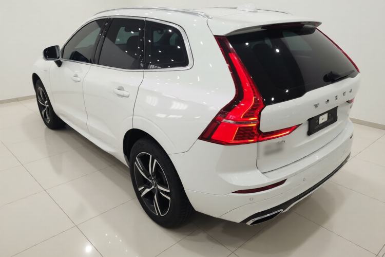Used Volvo XC60 2019 T5 4x4 Zhiyuan Edition China VI Standard
