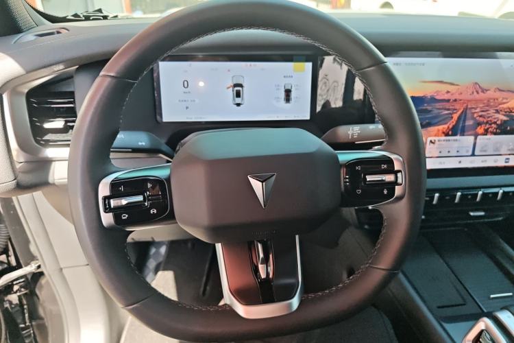 Used Deepal G318 2024 Four-Wheel Drive Comfort Edition Steering Wheel