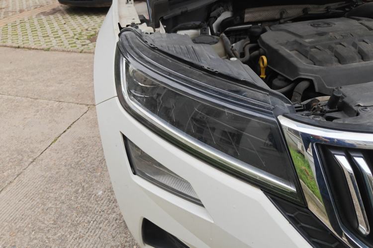 Used Skoda Kodiaq GT 2019 TSI330 Two-Wheel-Drive Luxury Edition China VI Standard Right Front Headlight