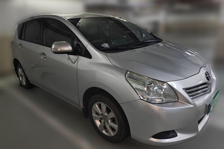 Used Toyota Verso 2014 Starlight 180E CVT Elite Edition
