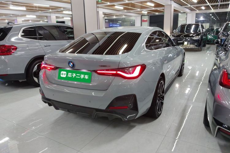 Used BMW i4 2023 eDrive35 Rear Right 45 Deg