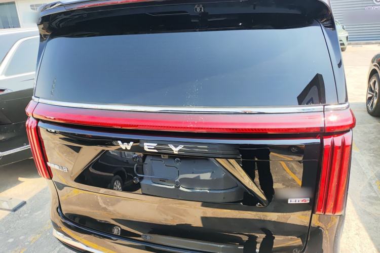 Used Wey Gaoshan 2025 Four-Wheel Drive Alpine 8
