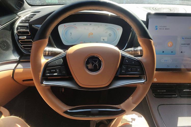 Used BYD Han 2022 EV Genesis Edition 610KM All-Wheel Drive Premium Model
