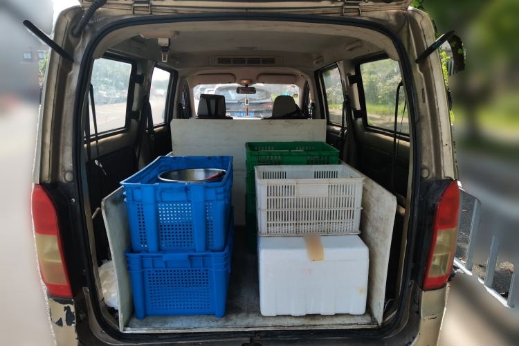 Used Wuling Rongguang V 2016 1.5L Practical Version Non-Power-Assisted