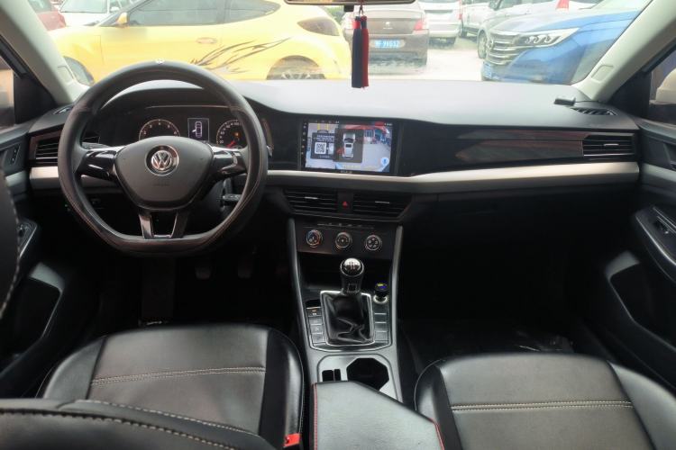 Used Volkswagen Bora 2019 Revised Version 1.5L Manual Fashion Edition China VI Standard