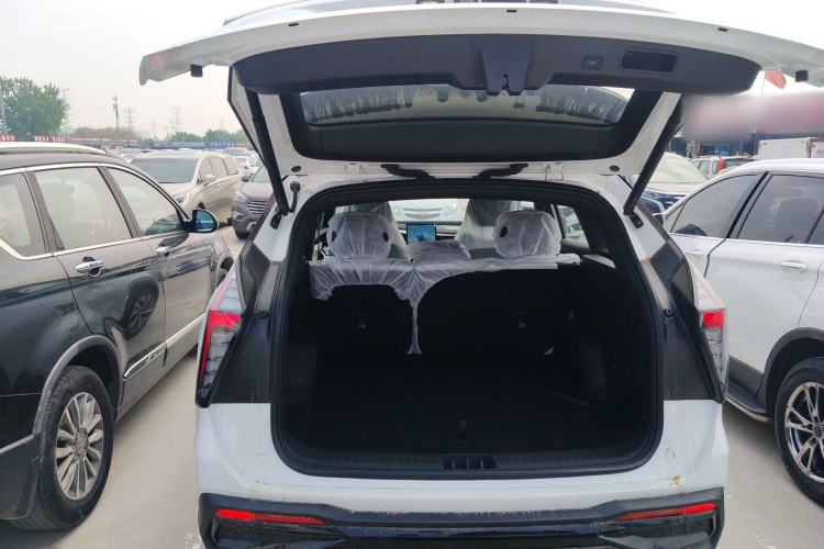 Used Geely Auto FX11 2024 2.0TD DCT Intelligent Driving Version Trunk