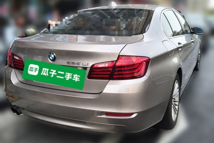 Used BMW 5 Series 2014 525Li Leading Model
