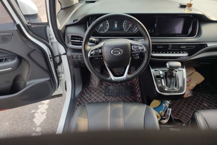 Used GAC Trumpchi M6 2021 270T DCT Luxury Edition (7-seater)
