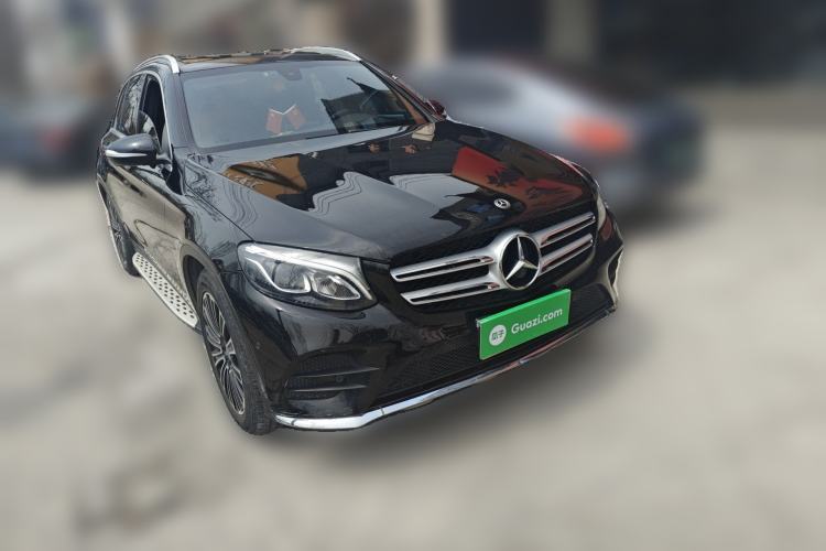 Used Mercedes-Benz GLC 2018 GLC 260 4MATIC Luxury Model
