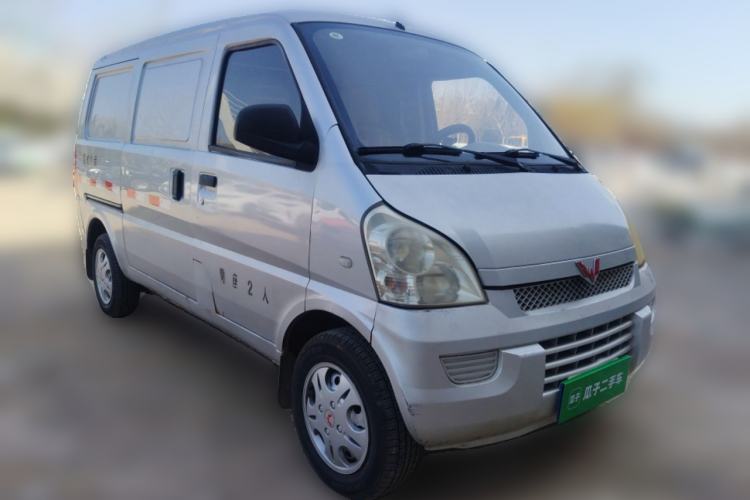 Used Wuling Rongguang 2014 1.2L S Base Model Front Right 45 Deg