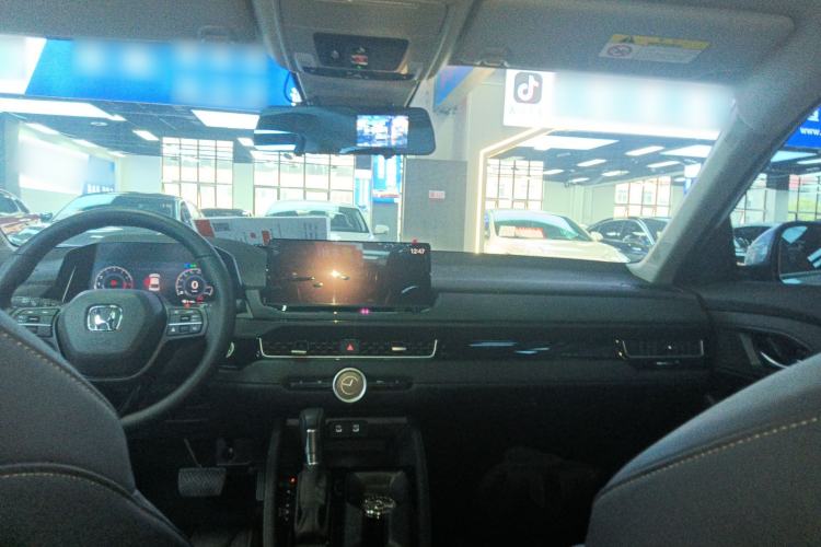 Used Honda Inspire 2023 260TURBO Deluxe Edition Center Console