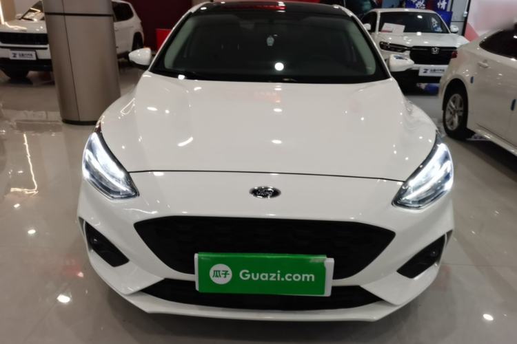 Used Ford Focus 2021 Hatchback EcoBoost 180 Automatic Titanium Edition