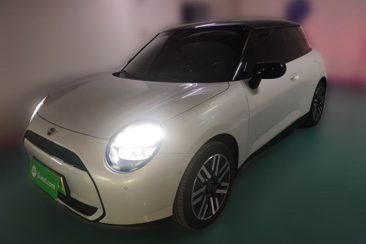 Used MINI Electric COOPER 2025 456km COOPER E Classic Style