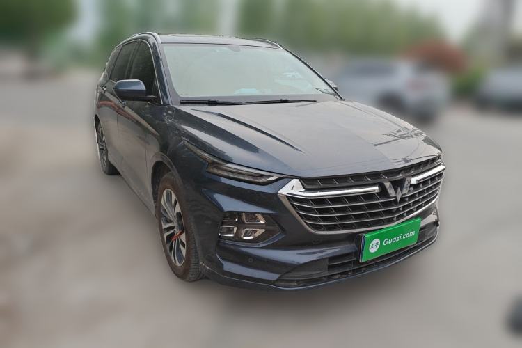 Used Wuling Victory 2020 1.5T CVT Flagship Edition Front Right 45 Deg