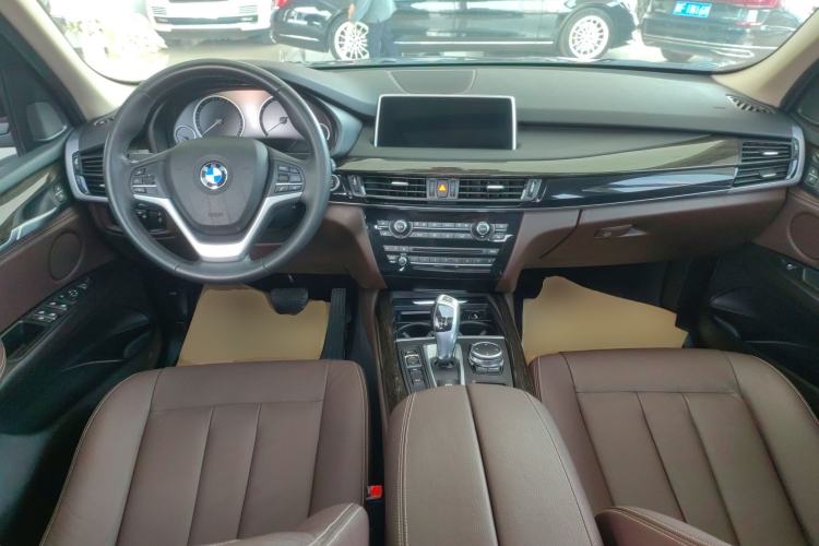 Used BMW X5 2014 xDrive35i Leading Model
