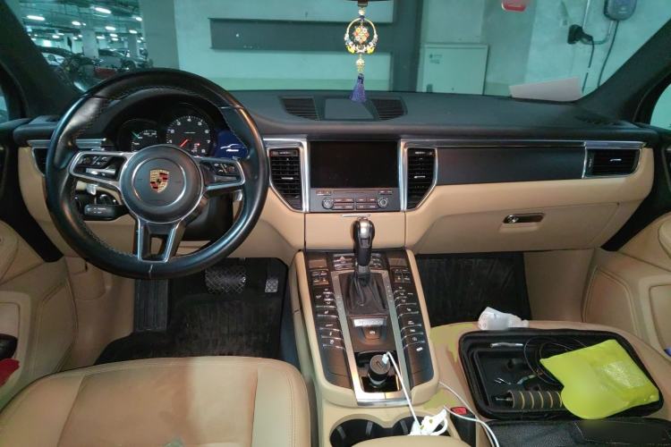 Used Porsche Macan 2017 Macan 2.0T
