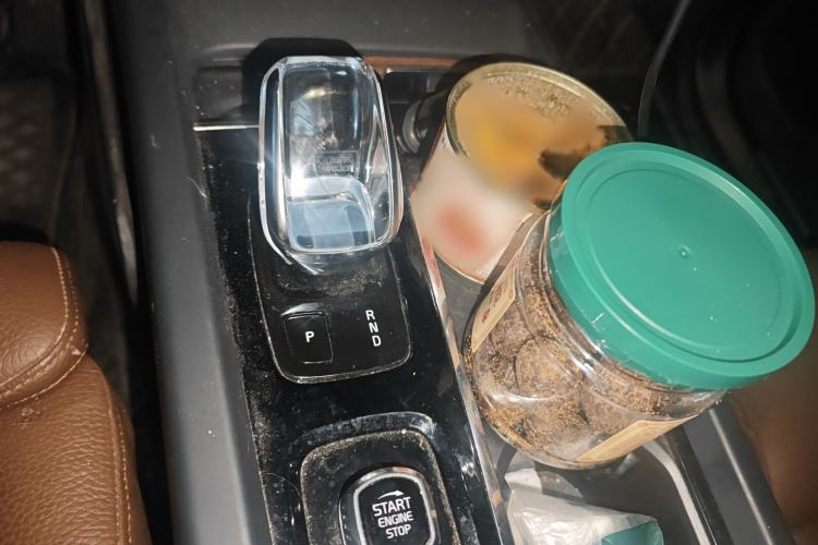 Used Volvo XC60 New Energy 2022 T8 Plug-in Hybrid All-Wheel Drive Smart Luxury Edition Gear Lever