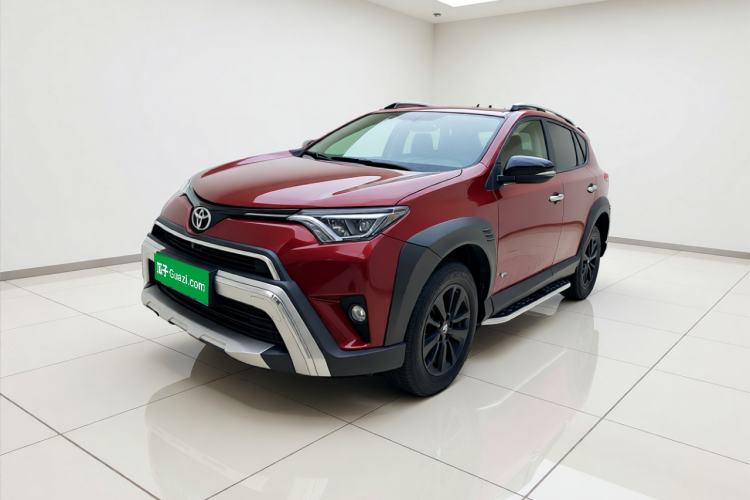 Used Toyota RAV4 2019 2.0L CVT Two-Wheel Drive Fashion X Limited Edition China VI Standard