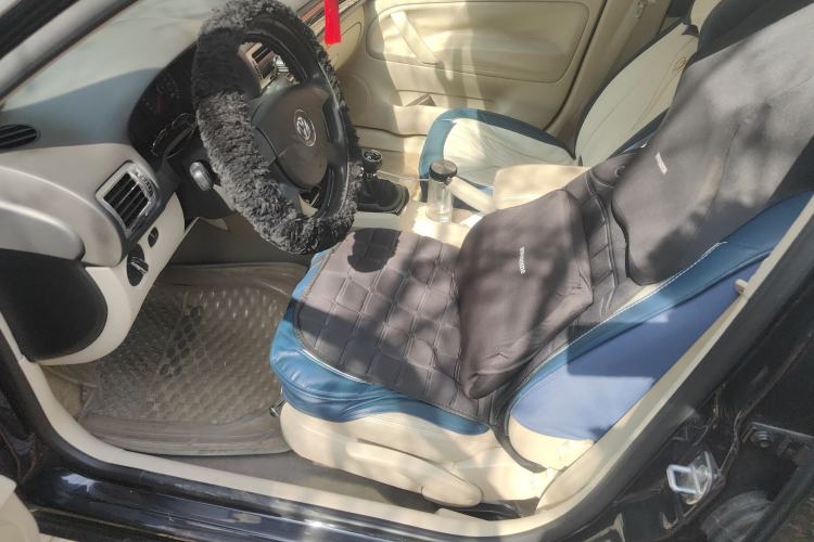 Used Volkswagen Passat 2011 2.0L Manual Luxury Version