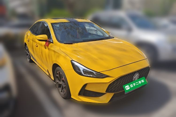 Used MG 5 2021 180 DVVT Manual Youth Luxury Edition
