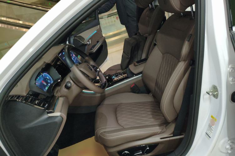 Used BYD Han 2023 EV Champion Edition 605KM Front-Drive Premium Model Left Front Seat