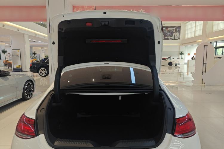 Used Mercedes-Benz CLS 2023-Year Restyled CLS 260