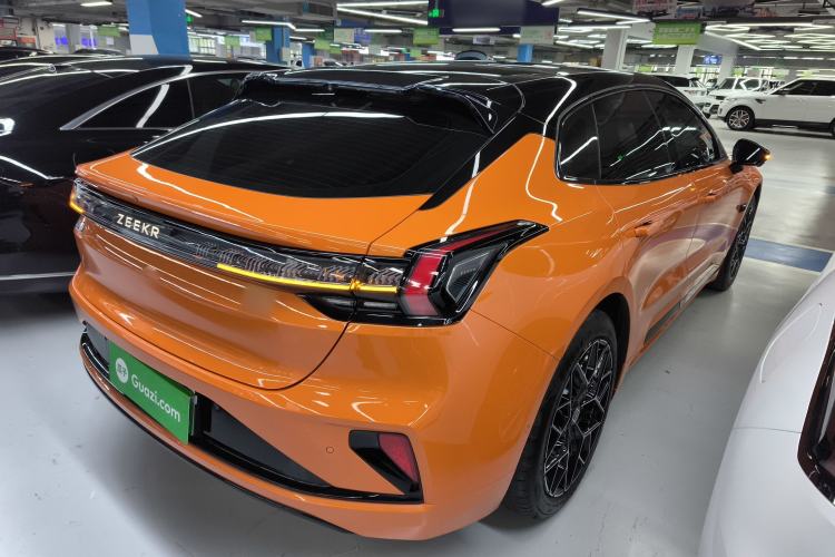 Used Zeekr 001 2024 WE Edition 100 kWh Rear-Drive Rear Right 45 Deg