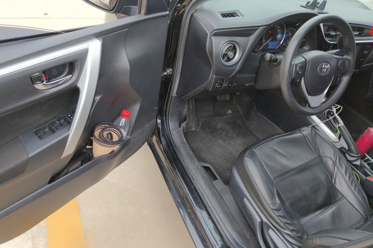 Used Toyota Levin 2017 Revised 185T CVT Elite Edition China V Standard Driver Seat